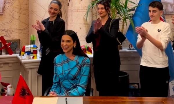 Dua Lipa, shtetase e Shqipërisë, momenti kur betohet