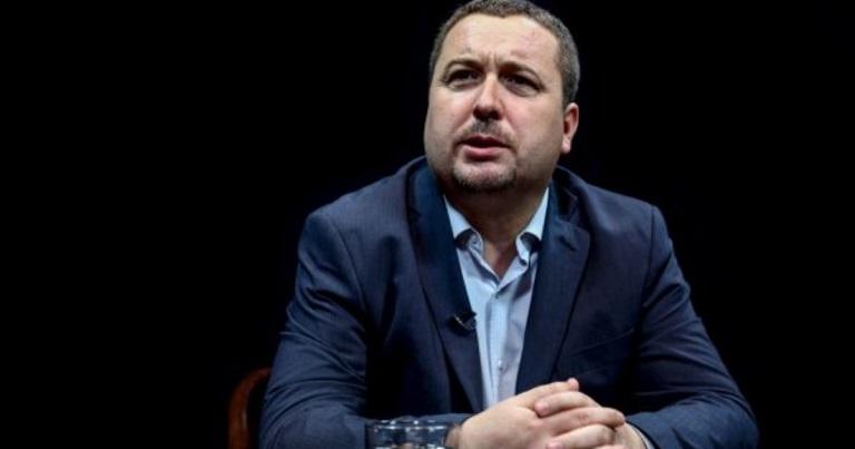 Latifi: Meçet e boksit mbrëmë, më kujtuan filmat “partizanë e gjermanë” të socializmit