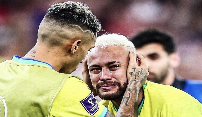 Neymar thotë se është herët për të menduar për pensionimin nga kombëtarja