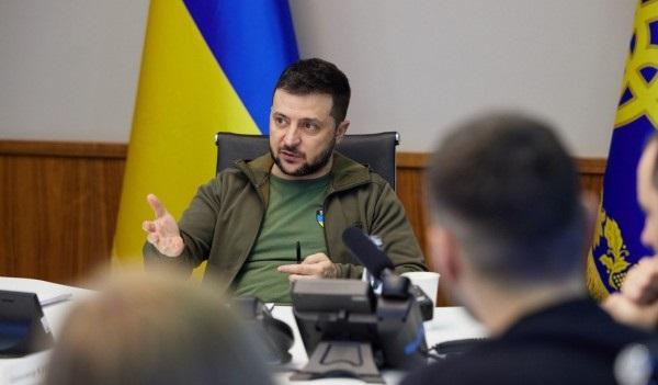 Në mesazhin e tij për Krishtlindje, Zelensky u jep zemër ukrainasve: “Do të buzëqeshim sërish..”