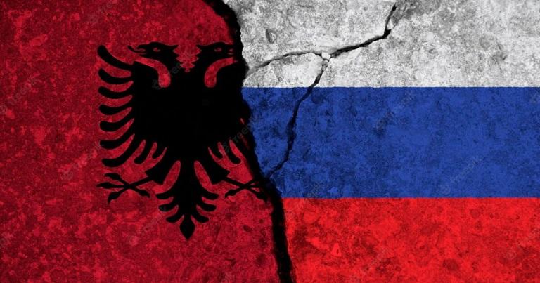 Rusia kërkon ekstradimin e shtetases ruse të arrestuar në Shqipëri, Shqipëria refuzon!