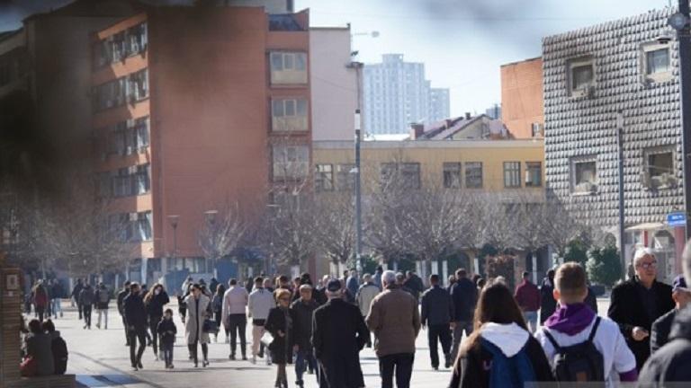 Mërgimtarët shtojnë qarkullimin në trafik, kërkohet kujdes më i madh