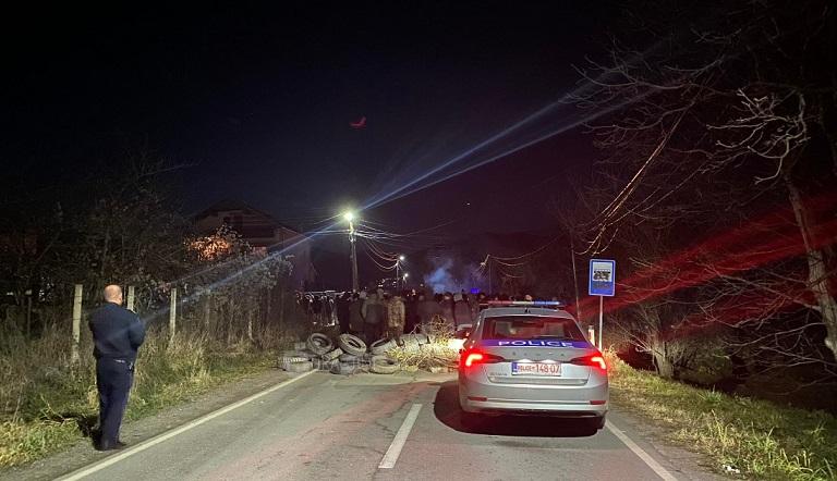 Gazetari serb thotë se të plagosurit në Shtërpcë po keqpërdoren nga Vuçiqi e Lista Serbe për përfitime politike