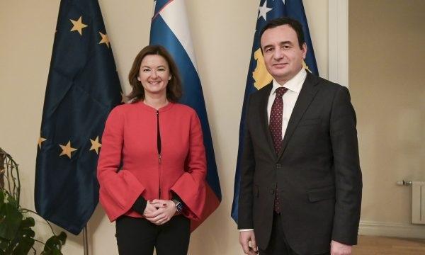 Fajon: Kosova ta formojë Asociacionin, Kurti dhe Vuçiq ta kapin këtë moment