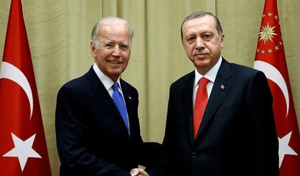 Erdogan dhe Biden bisedojë për anëtarësimin e Suedisë në NATO