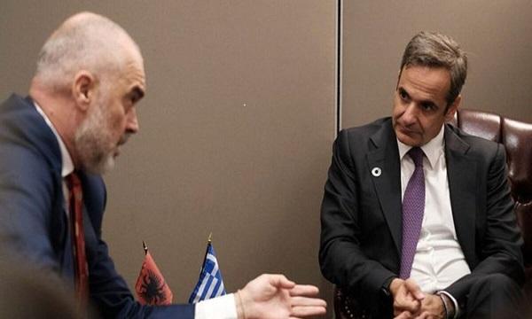 Acarohen marrëdhëniet Greqi – Shqipëri! Mitsotakis ‘kërcënon’ sërish me bllokim të integrimit të Shqipërisë në BE