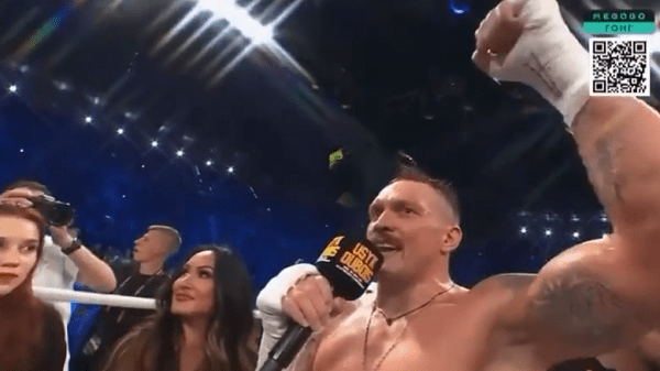 I lumtur me fitoren – Usyk i dërgon mesazh direkt Tyson Furyt