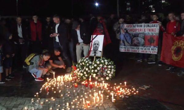 Në Tiranë mbahen homazhe në nder të policit të Kosovës