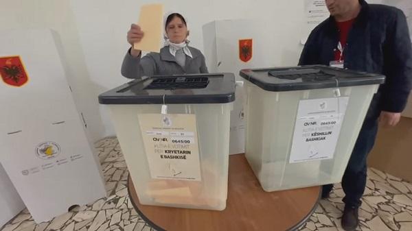 Të dielën votohet për kryetar të Kukësit, pas dorëheqjes së Safet Gjicit