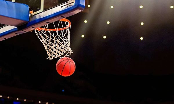 Sot fillon “Play-off”-i i zjarrtë në basketboll