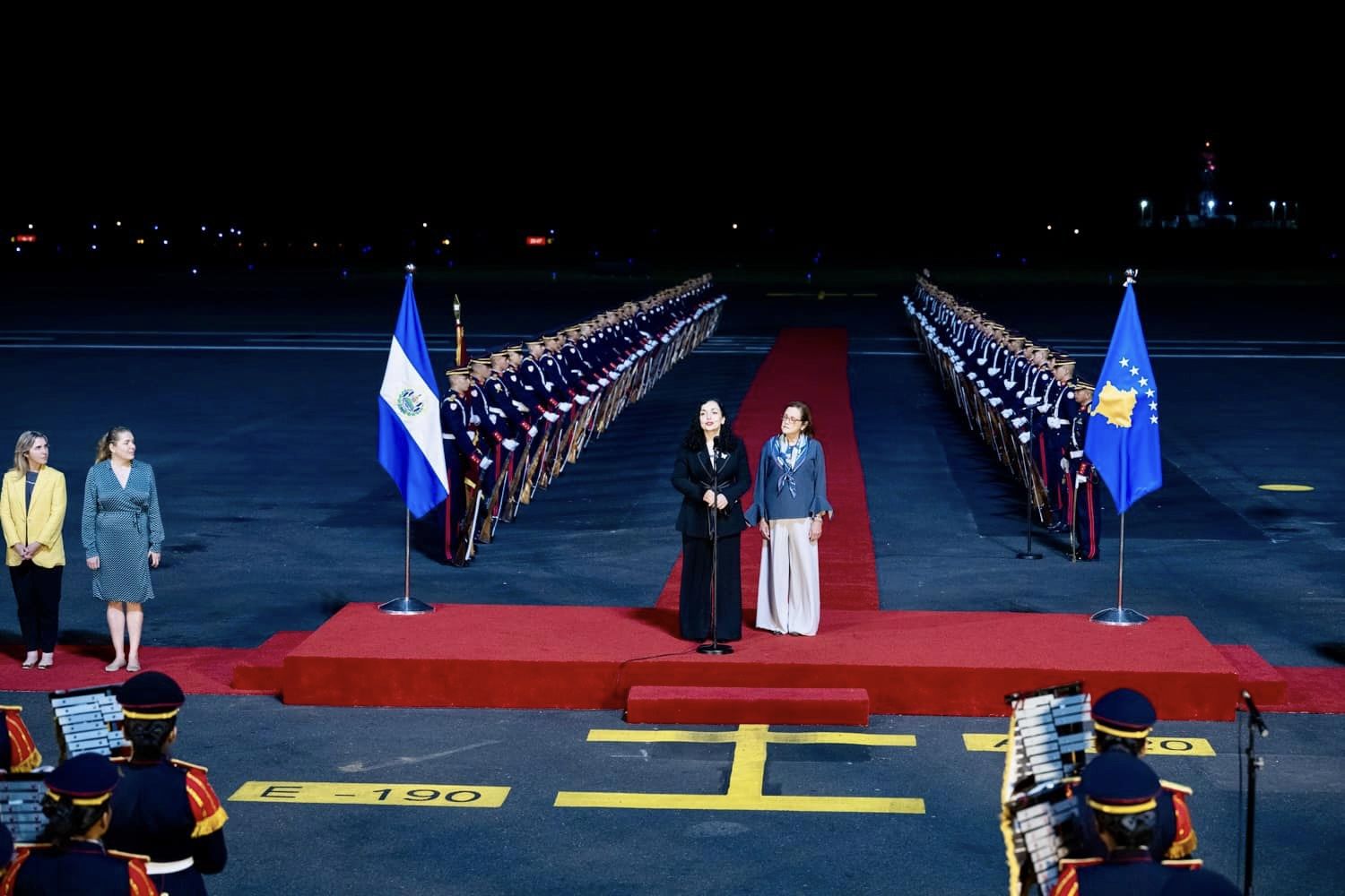 U prit me ceremoni ushtarake, Osmani falënderon shtetin e El Salvador për mikpritjen