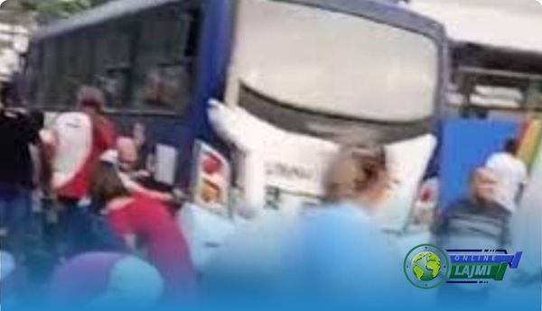 Aksident tragjik! Përmbyset autobusi, humbin jetën 10 persona, plagosen 36 të tjerë