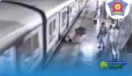 Heroikisht polici i shpëton jetën një burri në një platformë treni, pamjet bëhen virale (video)